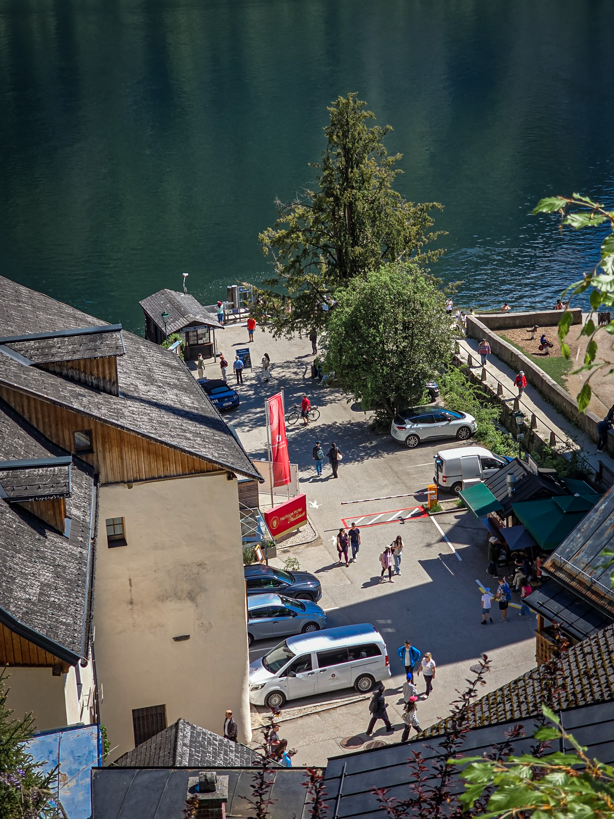 Blick auf den Hallstätter See